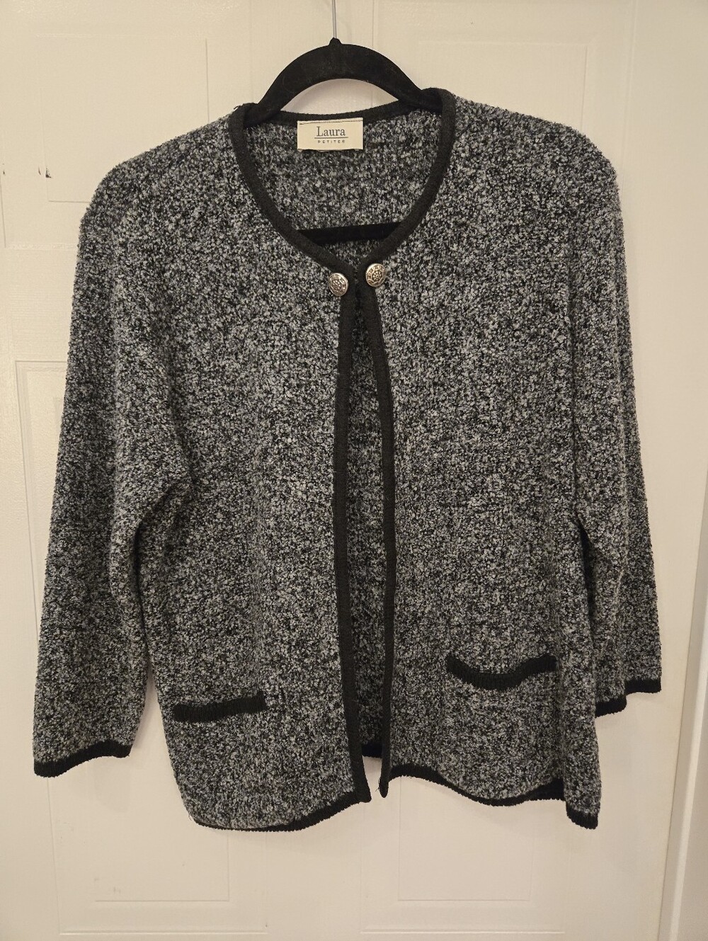 LAURA Petites XL Black and Gray Women's Cardigan With Pockets